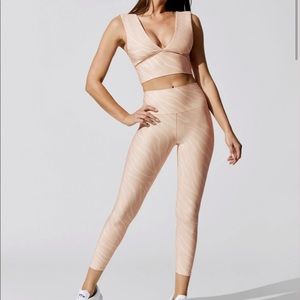 NWT Carbon38 7/8 Leggings - Size XS